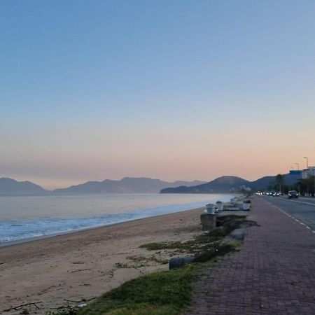 Apartamento Vista Lateral Para Praia - Excelente Localizacao - Apsol&Mar Карагуататуба Экстерьер фото